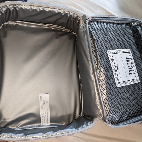 Justice lunch box lunch tote - Picture 3 of 5